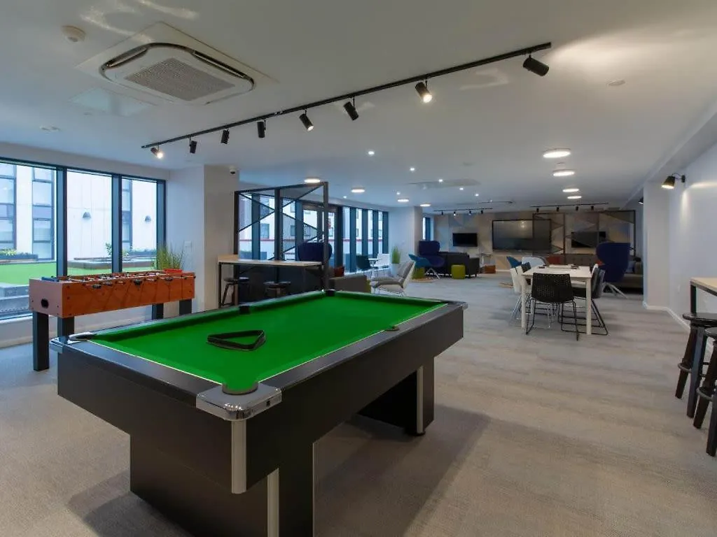 Oxford Point In Bournemouth Apartment